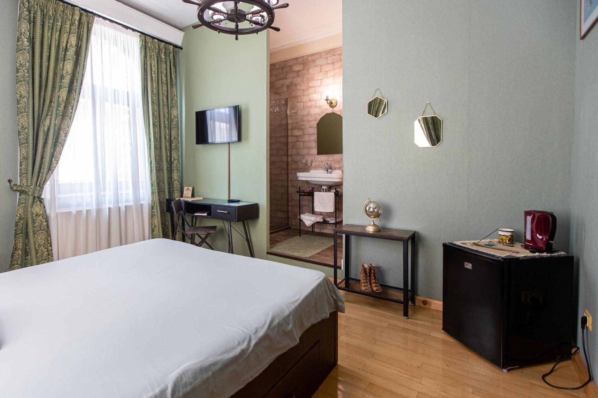 Casa Chintoan - Adult Only Bed & Breakfast Constanta Ngoại thất bức ảnh